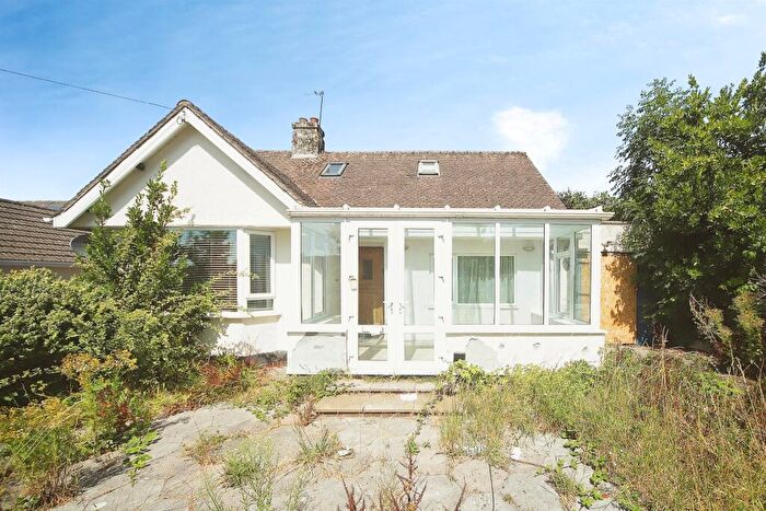 2 Bedroom Detached Bungalow For Sale In Lear Lane, Axminster, EX13