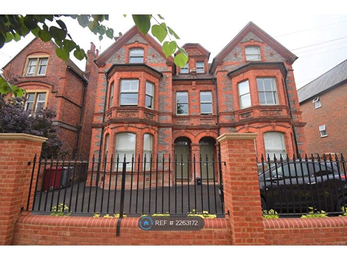 9 Bedroom Semi-Detached House To Rent In Alexandra Road, Reading, RG1