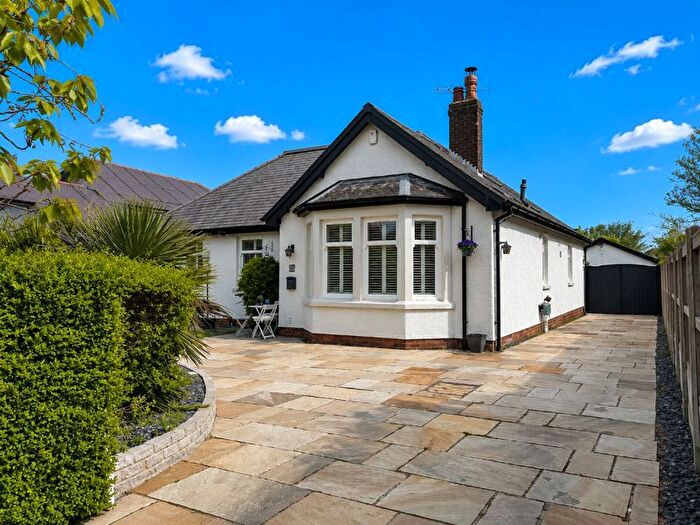 5 Bedroom Detached House For Sale In Skippool Avenue, Poulton-Le-Fylde, FY6