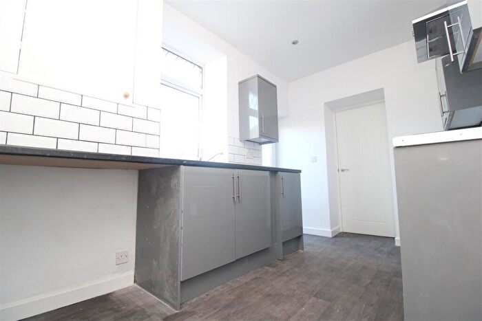3 Bedroom End Of Terrace House To Rent In Howard Street, Clydach Vale, CF40