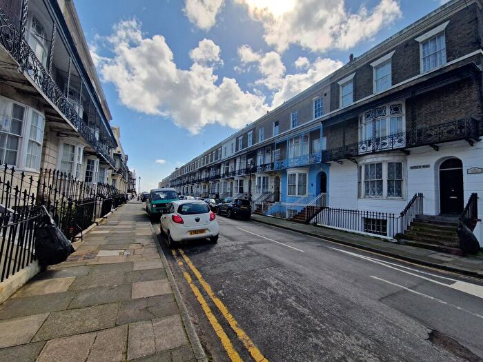 1 Bedroom Flat To Rent In Augusta Road, Ramsgate, CT11