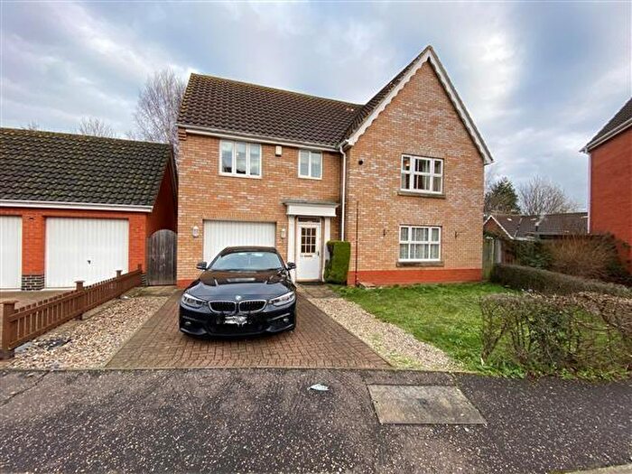 4 Bedroom Detached House To Rent In Paget Crescent, Gorleston, Great Yarmouth, NR31