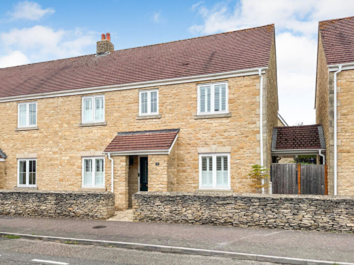 4 Bedroom Semi-Detached House For Sale In Collett Place, Latton, SN6