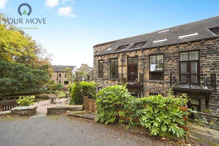 2 Bedroom Flat For Sale In Charles Court, Station Road, Oxenhope, Keighley, BD22