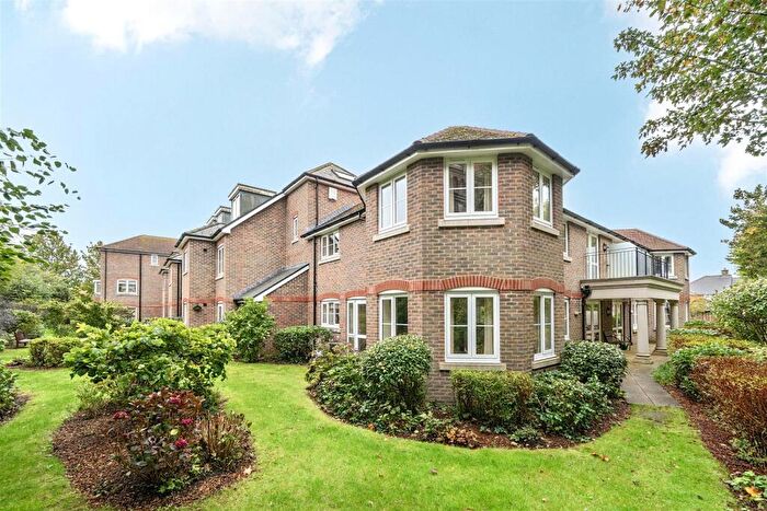 2 Bedroom Retirement Property For Sale In Barnes Lodge, Dorchester, Dorset, DT1