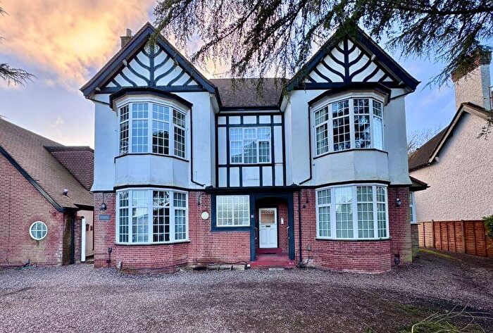 1 Bedroom Ground Maisonette For Sale In Apt Royal Sutton Mews, Lichfield Road, Sutton Coldfield, B74