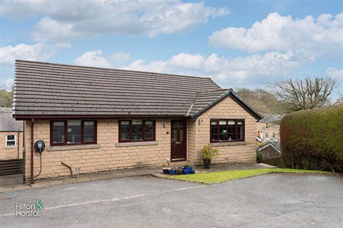 4 Bedroom Detached House For Sale In Park Street East, Barrowford, BB9