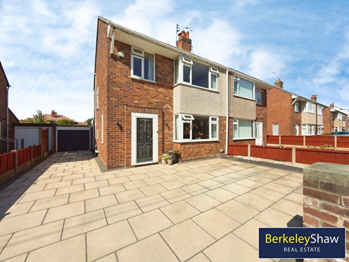 4 Bedroom Semi-Detached House For Sale In Bellair Avenue, Crosby, L23