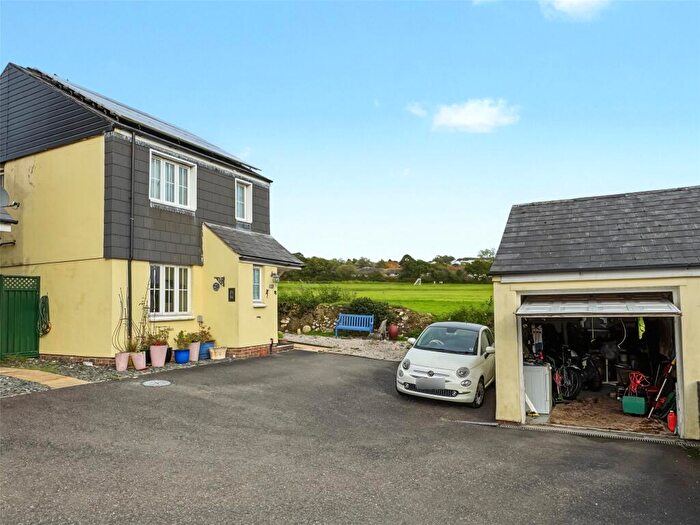 3 Bedroom Detached House For Sale In College Green, Bodmin, Cornwall, PL31