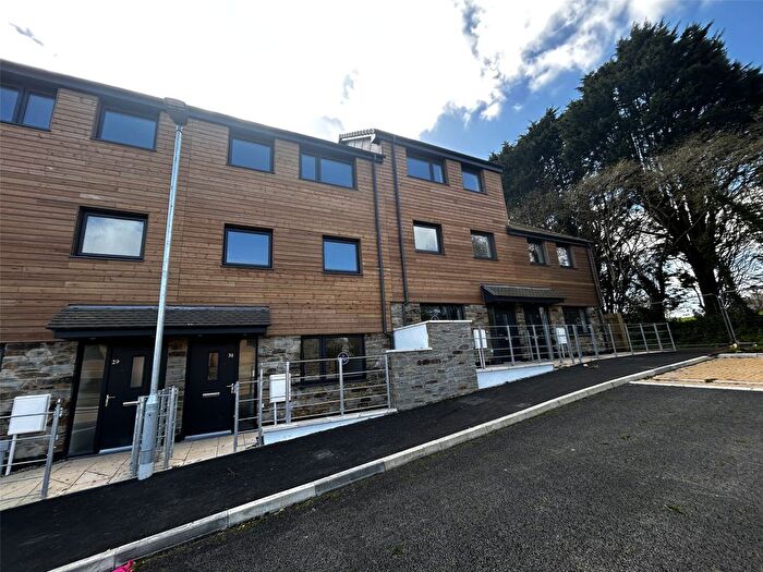 3 Bedroom Terraced House To Rent In Boveway Drive, Liskeard, Cornwall, PL14