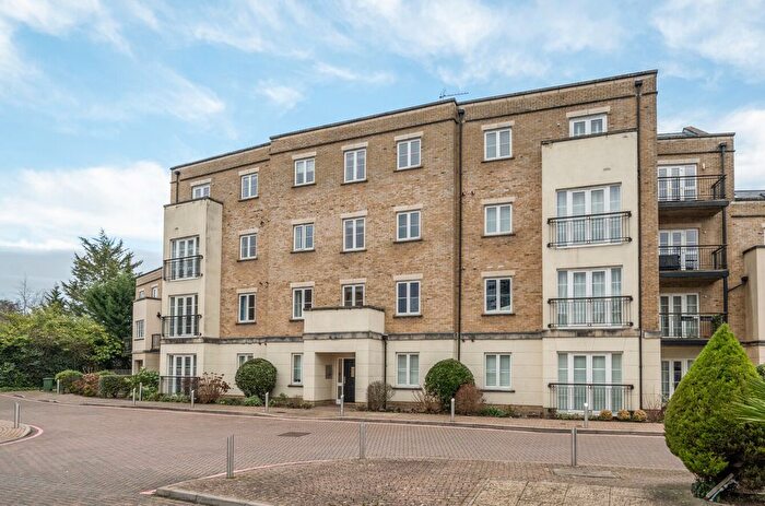 2 Bedroom Flat To Rent In Providence Park, Southampton, Hampshire, SO16