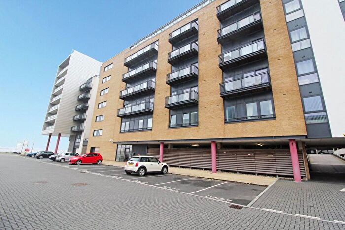 1 Bedroom Flat To Rent In Douglas House, Prospect Place, CF11