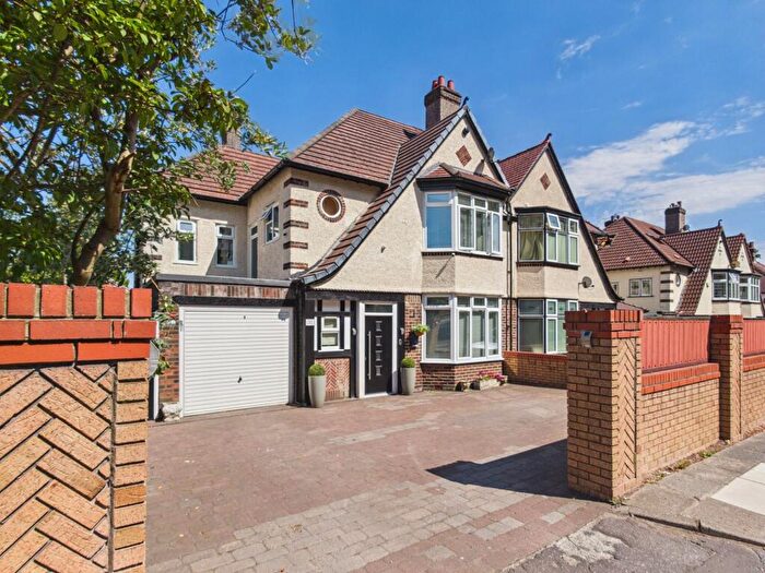4 Bedroom Semi-Detached House For Sale In Woolton Road, Woolton, Liverpool., L25