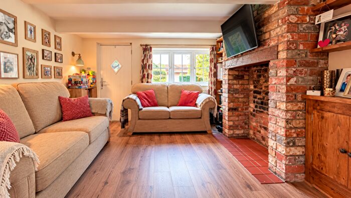 4 Bedroom Cottage For Sale In Sudbrooke Road, Scothern, Lincoln, LN2