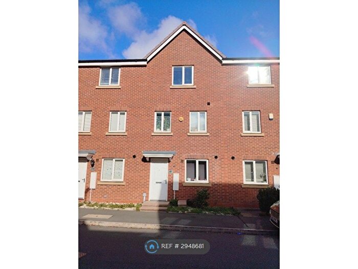 4 Bedroom Terraced House To Rent In Signals Drive, Coventry, CV3