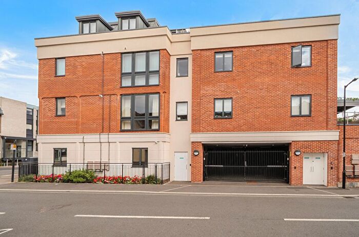 2 Bedroom Flat For Sale In Bury St. Edmunds, Suffolk, IP33