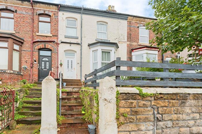 3 Bedroom Terraced House For Sale In Willowbank Road, Tranmere, Birkenhead, CH42