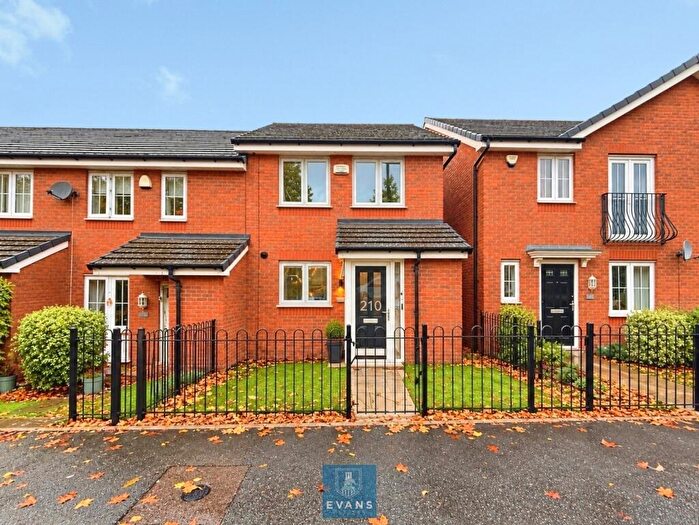 2 Bedroom Terraced House For Sale In Lythalls Lane, Holbrooks, Coventry, CV6
