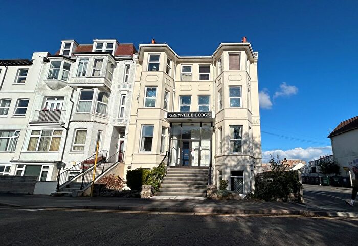 Studio To Rent In West Hill Road, Bournemouth, BH2