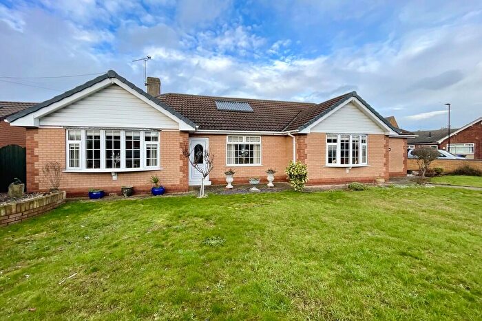 3 Bedroom Detached Bungalow For Sale In Main Street, Hatfield Woodhouse, DN7
