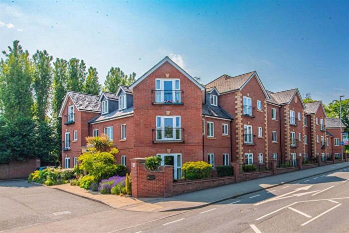 1 Bedroom Flat For Sale In Leicester Road, Market Harborough, LE16