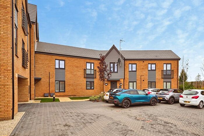 2 Bedroom Apartment For Sale In Castleshaw Drive, Hampton Water, Peterborough, PE7