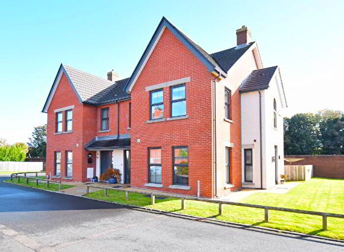 2 Bedroom 1st Floor Apartments For Sale In Evesham Lane, Bangor, BT19