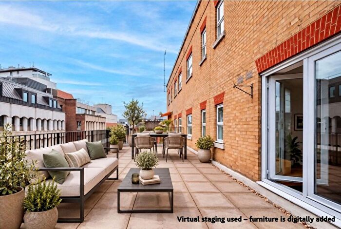 2 Bedroom Flat To Rent In Newton Street, Covent Garden, London, WC2B