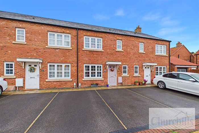 2 Bedroom Detached House For Sale In Bishopdale Way, Fulford, York, YO19