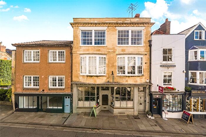 3 Bedroom Flat For Sale In Sadler Street, Wells, BA5