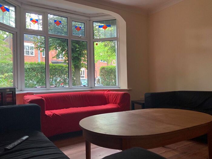 7 Bedroom Semi-Detached House To Rent In Egerton Road, Manchester, M14