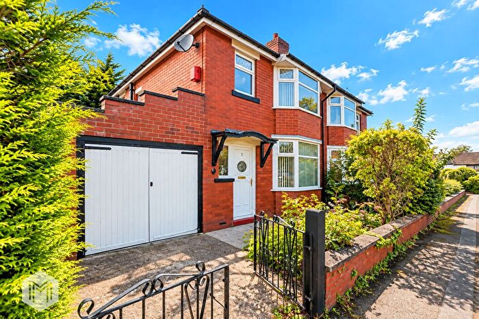 3 Bedroom Semi-Detached House For Sale In Cromwell Road, Whitefield, M45