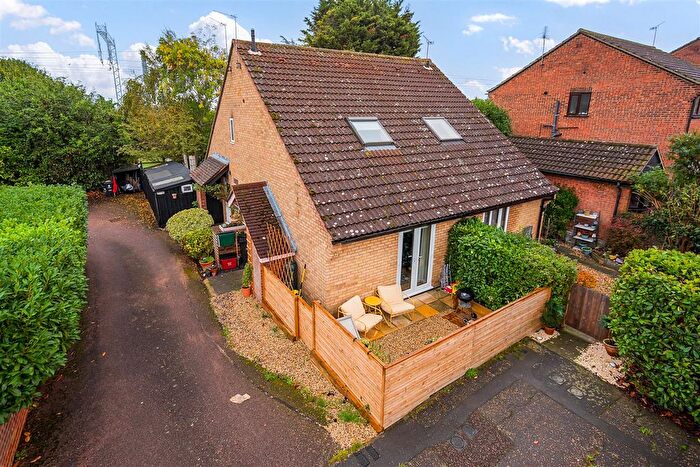 1 Bedroom Property For Sale In Keating Close, Lawford, CO11