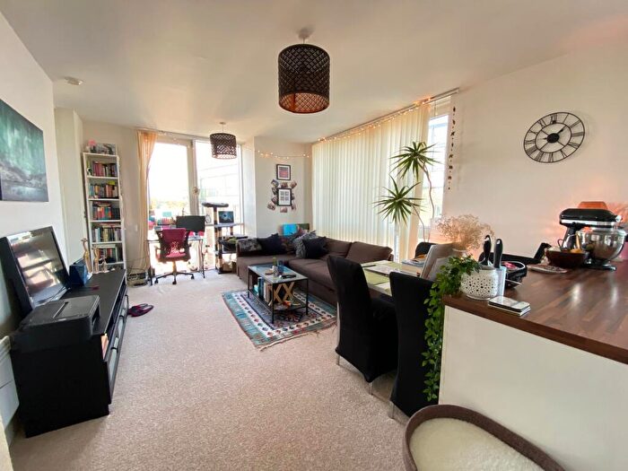1 Bedroom Apartment For Sale In Cotterells, Hemel Hempstead, HP1