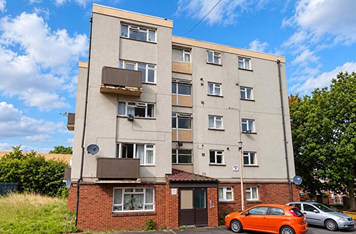 2 Bedroom Flat To Rent In Pelham Street, Worksop, S80
