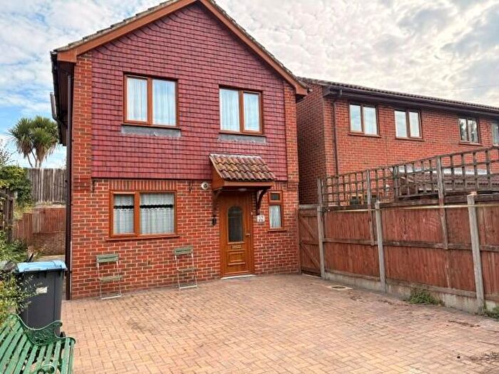 3 Bedroom House To Rent In Station Drive, Walmer, CT14