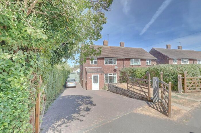 3 Bedroom Semi-Detached House For Sale In Woodfield Road, Princes Risborough, Buckinghamshire, HP27