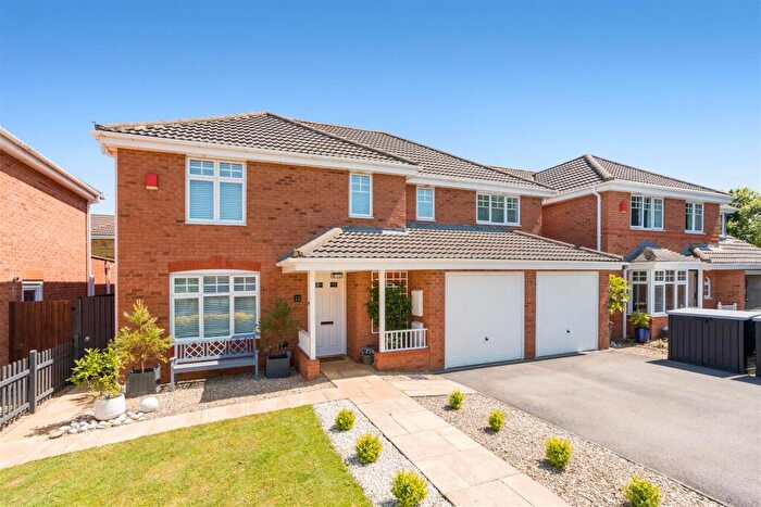 5 Bedroom Detached House For Sale In Castell Close, Hilperton, BA14