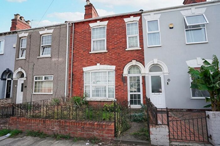 3 Bedroom Terraced House For Sale In Earl Street, Grimsby, DN31