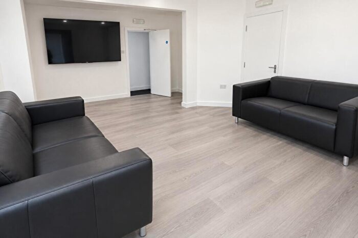 7 Bedroom Apartment To Rent In Mount Pleasant, Liverpool, L3
