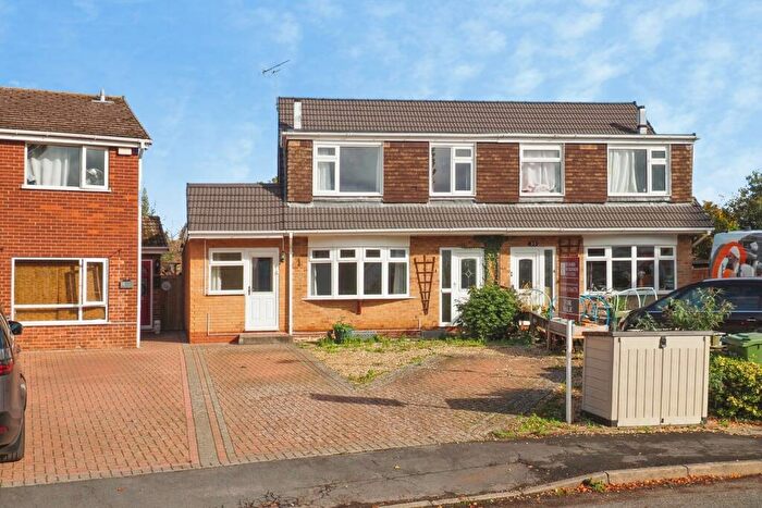 3 Bedroom Semi-Detached House For Sale In Beckingthorpe Drive, Bottesford, Nottingham, Leicestershire, NG13