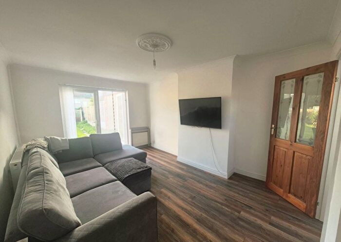 3 Bedroom Terraced House To Rent In Mosslawn Road, Liverpool, L32