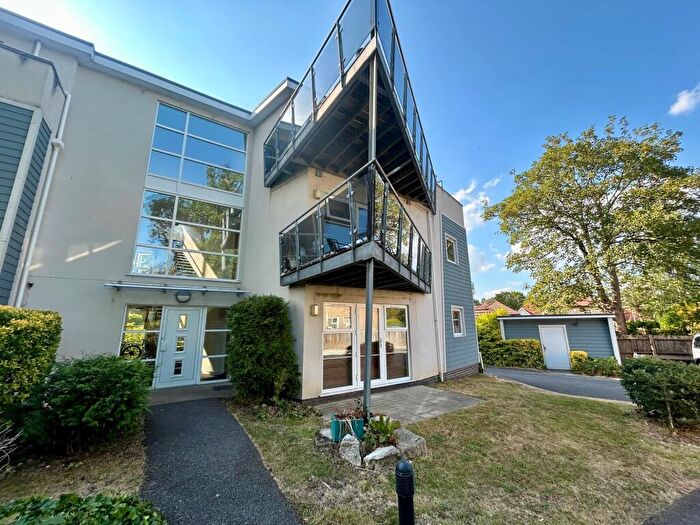 1 Bedroom Apartment To Rent In Penn Hill Avenue, BH14