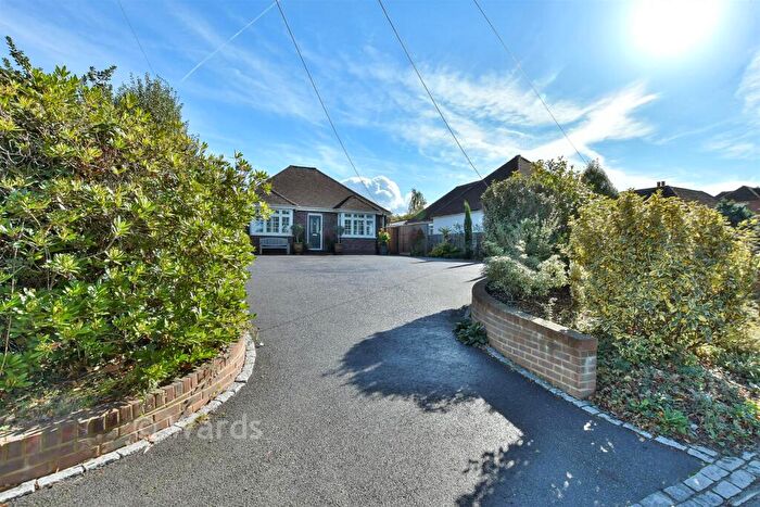 3 Bedroom Detached Bungalow For Sale In Leeds Road, Langley, Kent, ME17