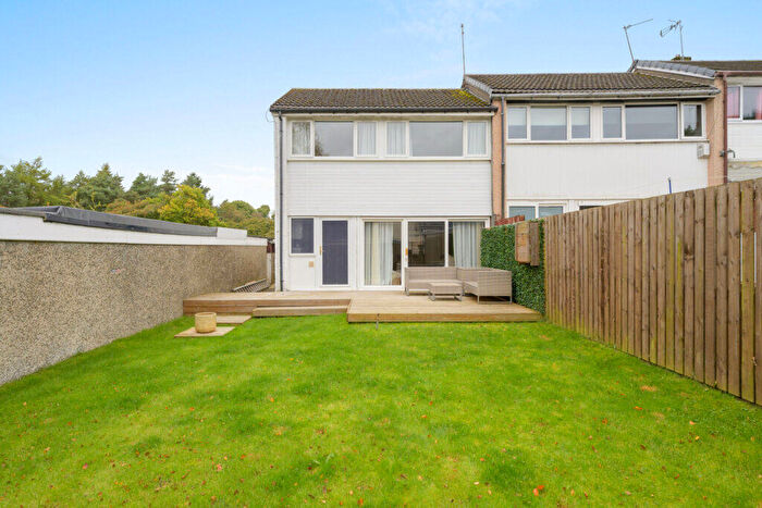 2 Bedroom End Of Terrace House For Sale In Allanfauld Road, Cumbernauld, G67