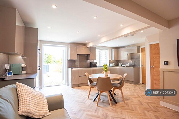 7 Bedroom Detached House To Rent In Wedgwood Road, Bath, BA2