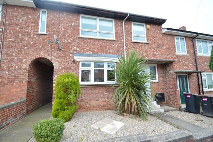 4 Bedroom House To Rent In Wakenshaw Road, Durham, DH1
