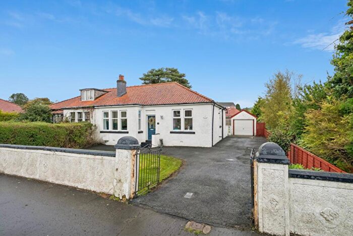3 Bedroom Bungalow For Sale In South King Street, Helensburgh, Argyll And Bute, G84