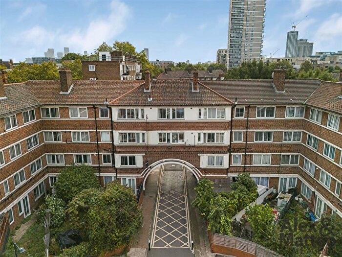 1 Bedroom Flat For Sale In Arnold Estate, Bermondsey, SE1