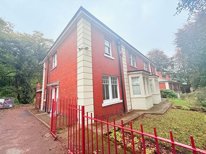 6 Bedroom Semi-Detached House To Rent In Redhill Villas, Durham City, DH1